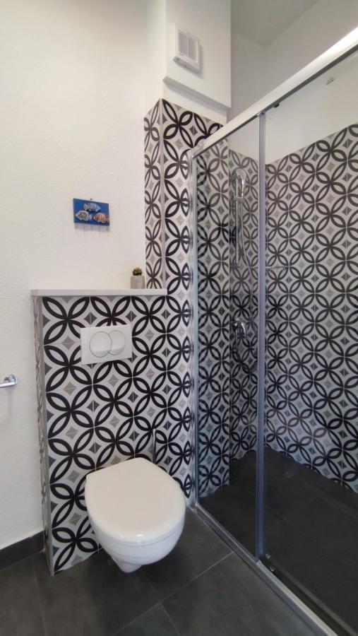 Apartmani Bodo Drvenik  Esterno foto