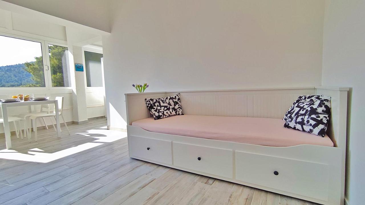 Apartmani Bodo Drvenik  Esterno foto