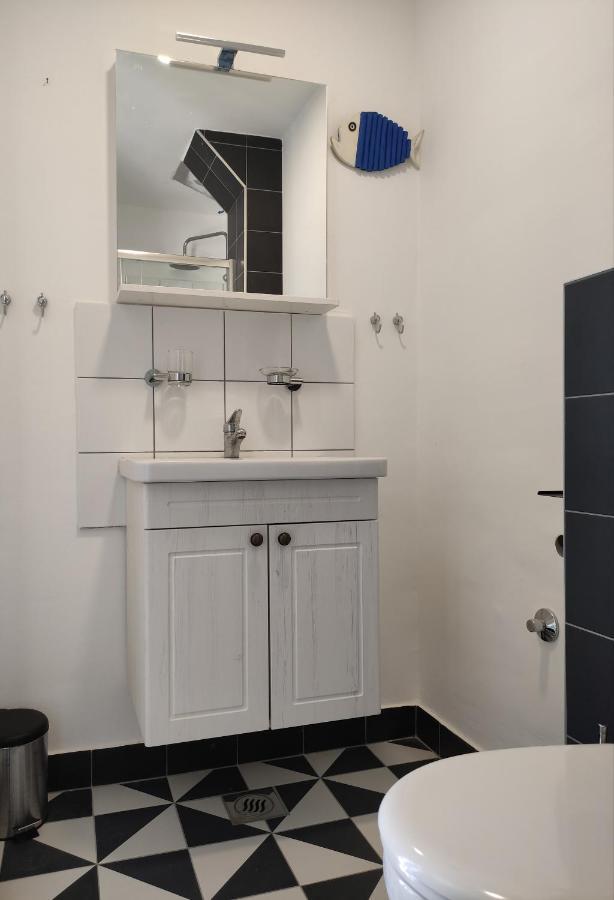 Apartmani Bodo Drvenik  Esterno foto