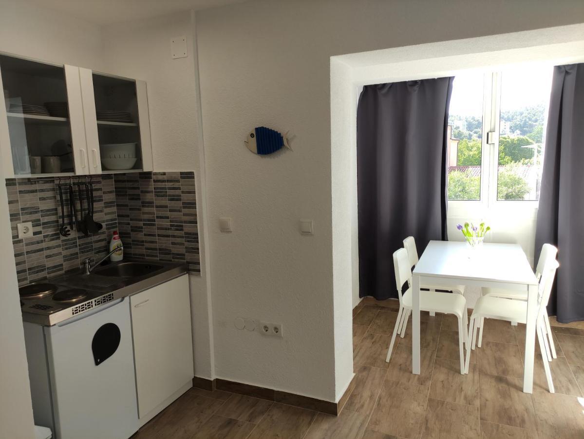 Apartmani Bodo Drvenik  Esterno foto